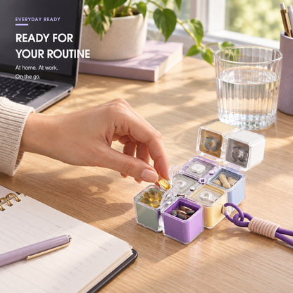 💊 8-Compartment Rotating Cube Pill Organizer