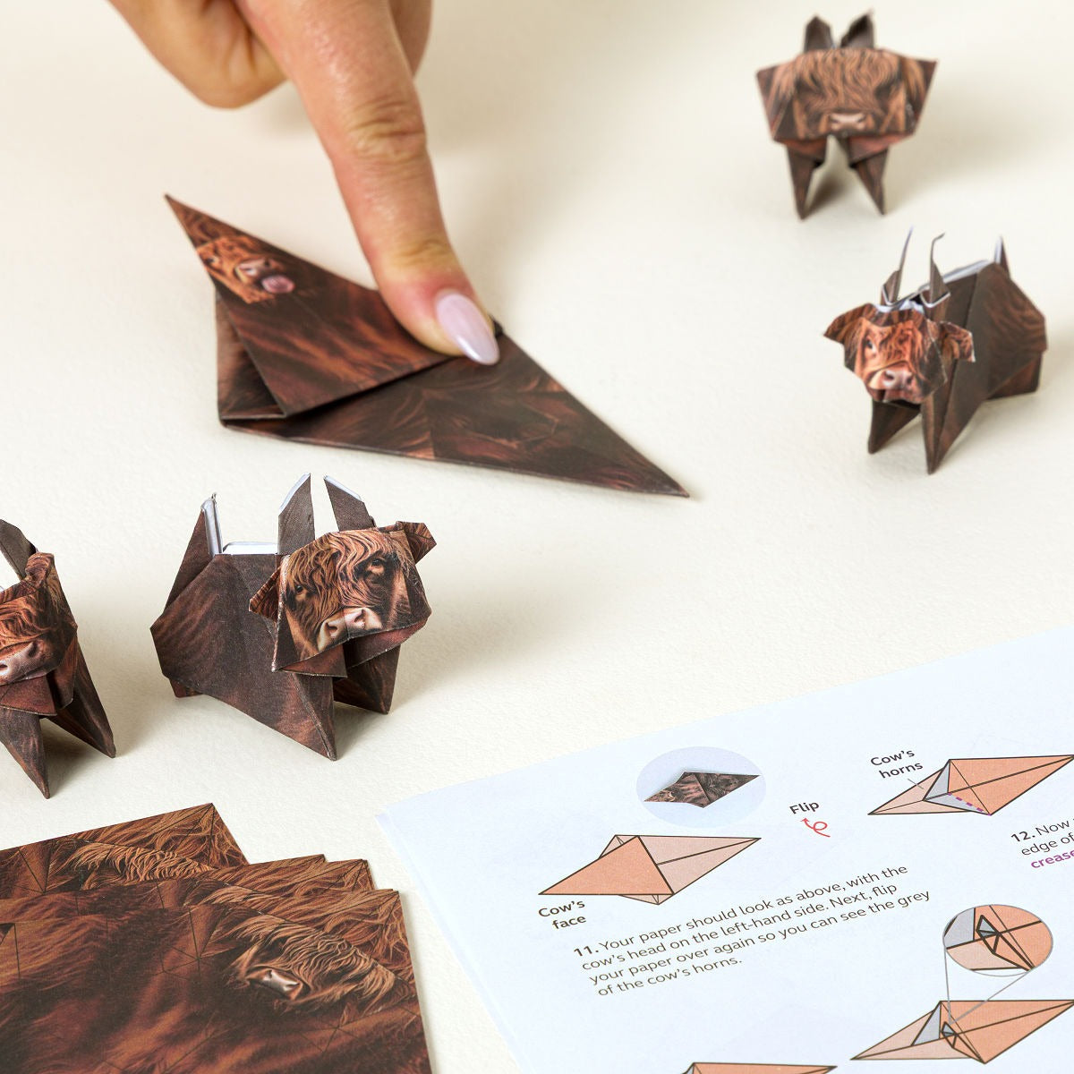 🐑🐄🐦 Fold & Friends™ – 50-Piece Origami Animal Paper Craft Kit