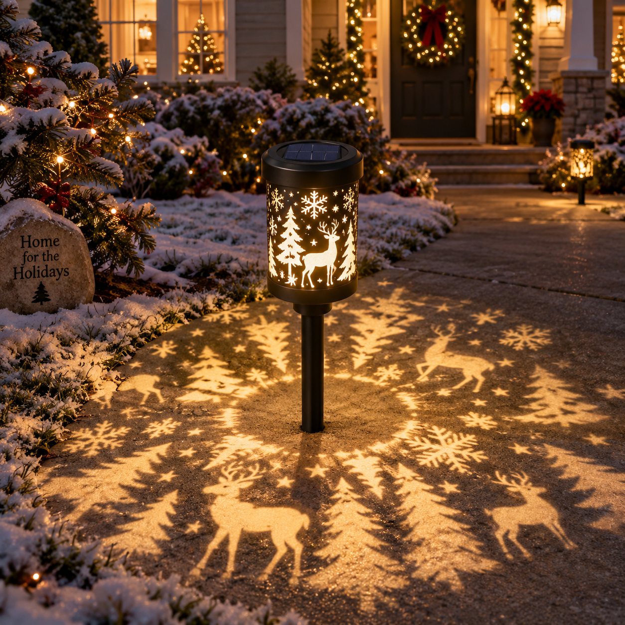 🎄 Christmas Magic™ Solar Shadow Lantern – 360° Reindeer & Snowflake Pathway Light